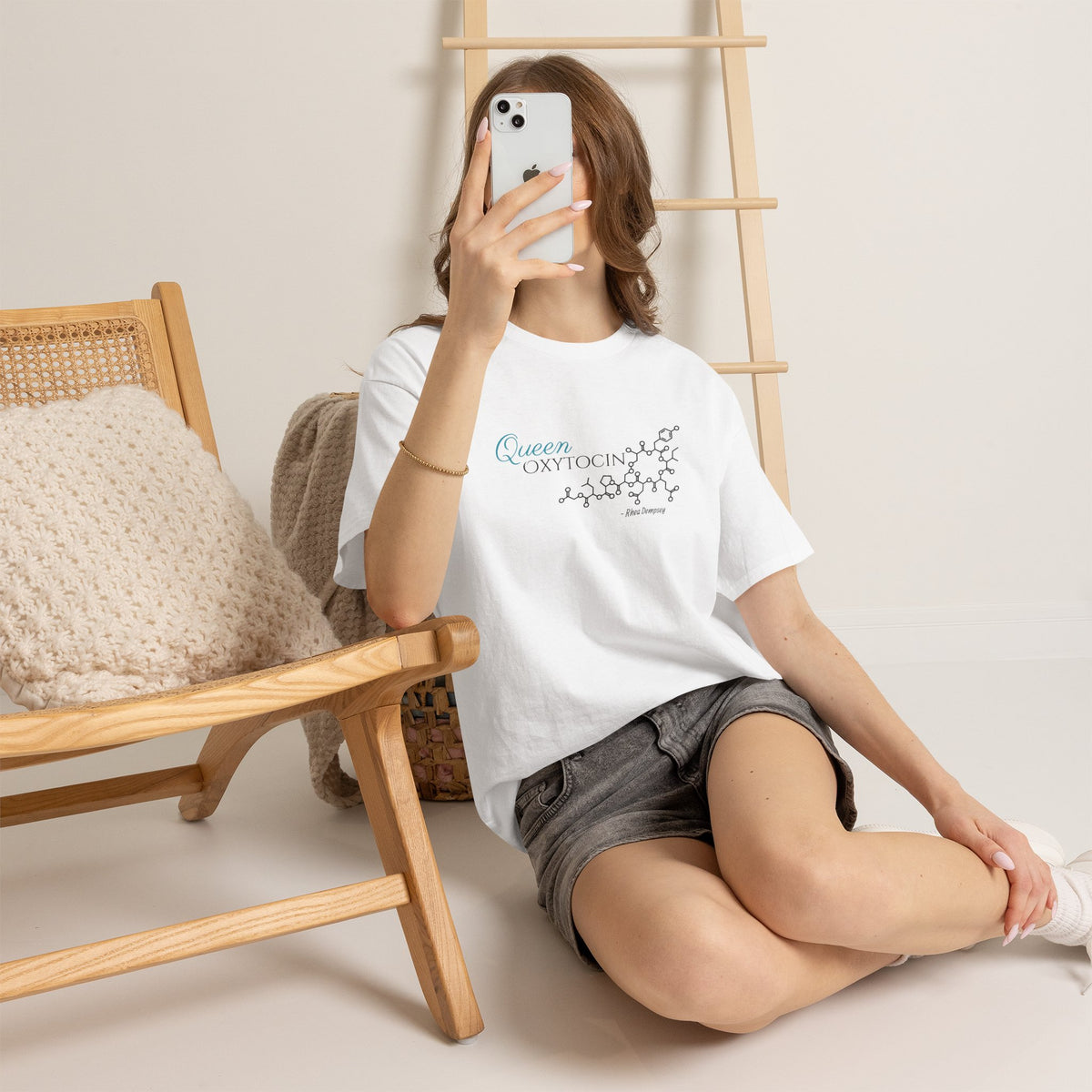 Queen Oxytocin Tee - Rhea Dempsey